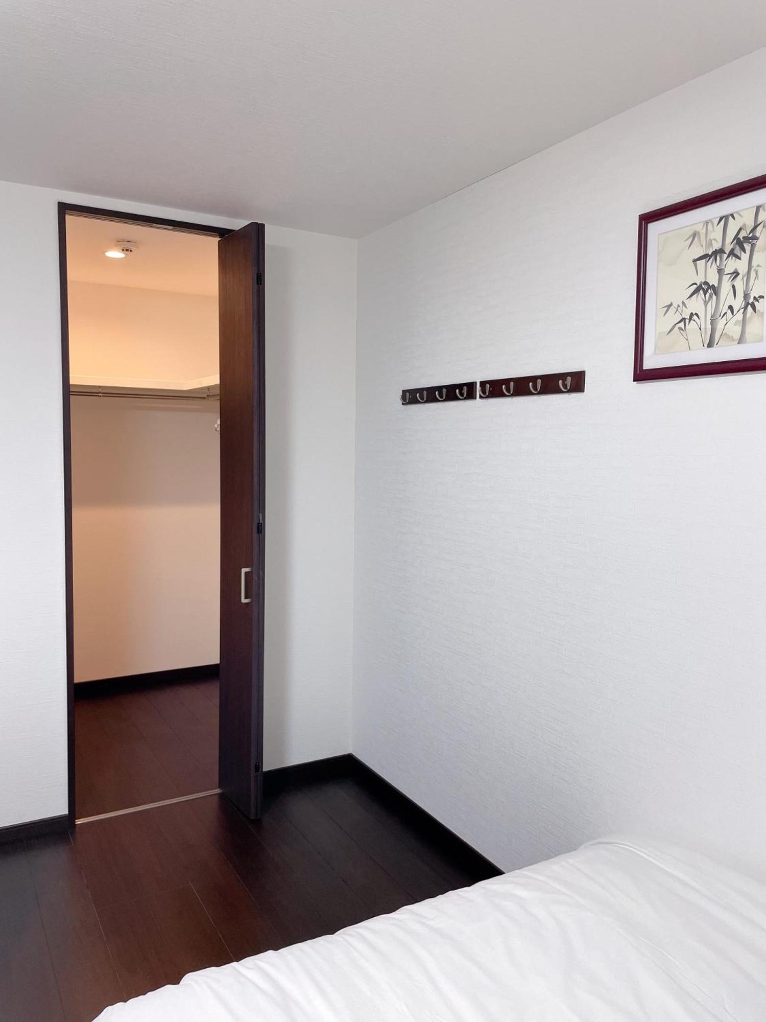 Westhouse A 天下茶屋店 Villa Osaka Buitenkant foto